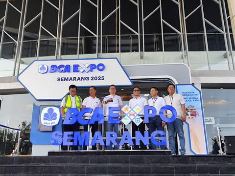 Pembukaan BCA Expo Semarang 2025 di Marina Convention Center.   Foto: Intan Alliva/kumparan