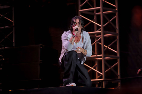 LANY tampil di hari kedua Lalala Festival 2025 di JI-Expo Kemayoran, Jakarta, Sabtu (23/8/2025). Foto: Jamal Ramadhan/kumparan