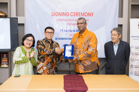 PT Asuransi BRI Life (BRI Life) melakukan ekspansi ke luar negeri dengan menggandeng perusahaan penyedia layanan jaringan medis global, International Assistance (IA). Foto: BRI Life