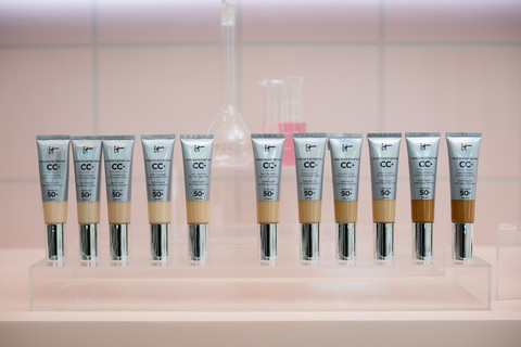 IT Cosmetics Your Skin But Better CC+ Skincaring Foundation SPF 50. Foto: IT Cosmetics