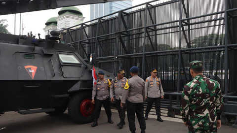 Pengamanan Demo di DPR RI, Jakarta, Senin (25/8/2025). Foto: Polres Jakpus