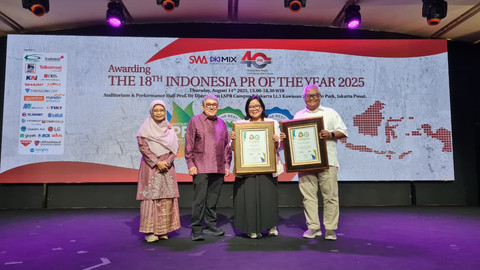 Perusahaan global produk rumah tangga LocknLock Co., Ltd berhasil meraih peringkat pertama kategori Marketing PR Program dan ESG Campaign Program untuk kampanye #BawaTumblerSendiri pada ajang Indonesia PR of The Year 2025. Foto: Lock & Lock
