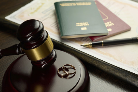 Ilustrasi Perceraian. Foto: Gecko Studio/Shutterstock