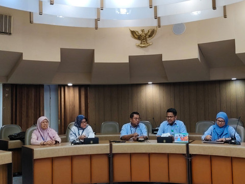 RSUP Dr Sardjito menggelar konferensi pers soal kasus keluarga pasien pukul dokter PPDS, Senin (25/8/2025). Foto: Arfiansyah Panji Purnandaru/kumparan