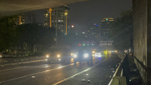 Tol dalam kota arah Slipi-Tomang dan sebaliknya kembali dibuka, Senin (25/8/2025). Foto: Rayyan Farhansyah/kumparan