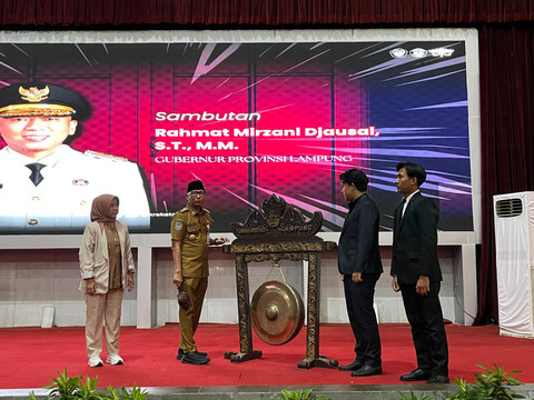 Eka Febriani / Lampung Geh