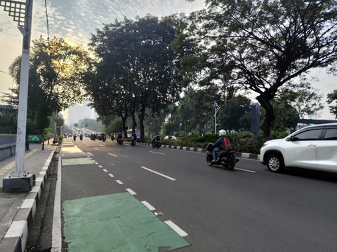 Suasana di sekitar Senayan Park, Jakarta, Selasa (26/8/2025).  Foto: Rachmadi Rasyad/kumparan