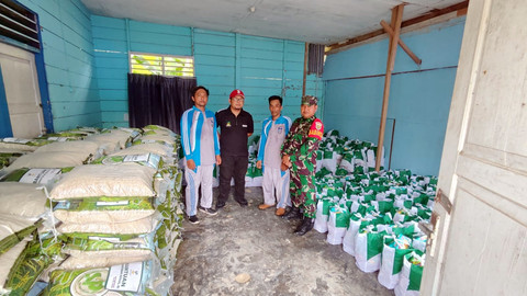 Kemensos menyalurkan stok logistik bencana ke Pulau Enggano, Bengkulu, Selasa (26/8/2025). Foto: Dok. Kemensos