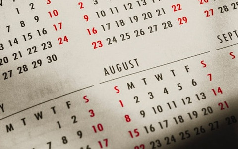 Keistimewaan Bulan Rabiul Awal. Foto Hanya Ilustrasi. Sumber Foto: Unsplash.com/Road Ahead