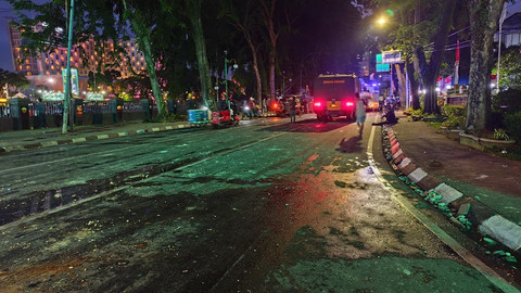 Suasana massa di depan Kantor DPRD Sumut, massa sudah dibubarkan, Medan, Selasa (26/8). Dok. Amar marpaung/kumpara...                    </div>

                    <div class=