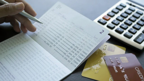 Ilustrasi rekening tabungan di bank. Foto: Shutterstock