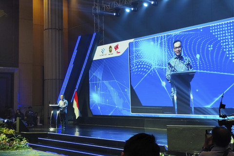 Wali Kota Yogyakarta Hasto Wardoyo saat menyampaikan sambutan di acara Forum Smart City Nasional di Hotel Tentrem, Kota Yogyakarta, Rabu (27/8/2025). Foto: Arfiansyah Panji Purnandaru/kumparan