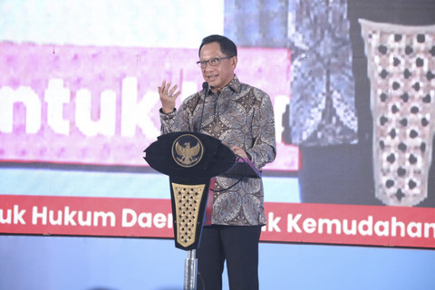 Mendagri Tito Karnavian menghadiri Rakornas Produk Hukum Daerah Tahun 2025 di Aula Bahteramas Kompleks Kantor Gubernur Sulawesi Tenggara, Kendari, Rabu (27/8/2025). Foto: Dok. Kemendagri
