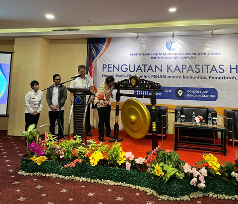 Eka Febriani / Lampung Geh