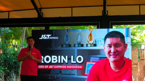 CEO J&T Express, Robin Lo dalam Media Gathering perayaan ulang tahun ke-10 J&T Express di Jakarta, Rabu (27/8).