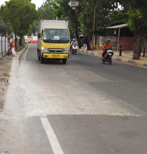 Beberapa titik pit galian PAM JAYA di ruas Jalan Jatiwaringin hingga Hek Kramat Jati telah ditutup dan dipadatkan kembali.  Foto: Dok. PAM JAYA