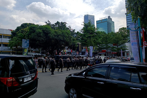Suasana jelang aksi BEM UI di Polda Metro Jaya, Jakarta, Jumat (29/8/2025). Foto: Giovanni/kumparan