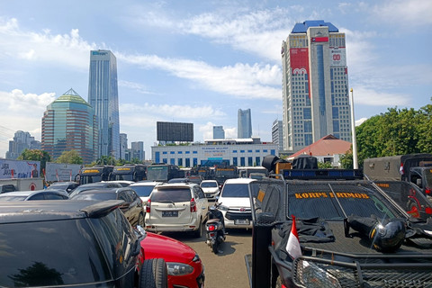 Suasana jelang aksi BEM UI di Polda Metro Jaya, Jakarta, Jumat (29/8/2025). Foto: Giovanni/kumparan