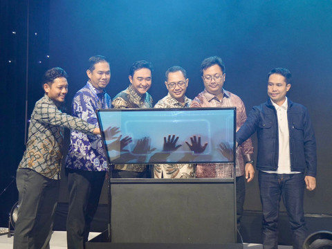 PLN meluncurkan Home Charging Services (HCS) Ultima sebagai versi terbaru di Surabaya, Jawa Timur pada Rabu (27/8). Foto: Dok. PLN