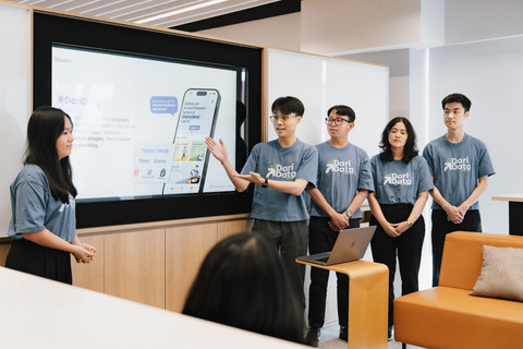 Tim pengembang aplikasi Daridata. Foto: Dok. Apple