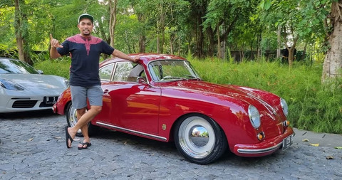 Replika Porsche 356 Couple garapan Tuksedo Studio Bali milik Ahmad Sahroni. Foto: Instagram/@ahmadsahroni88