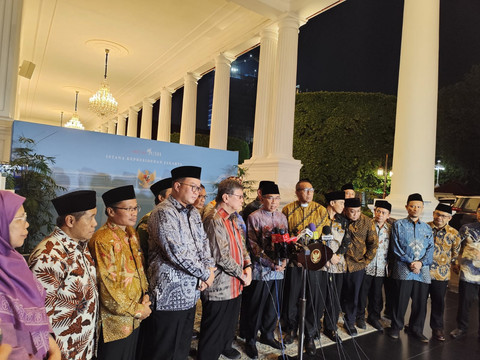 Tokoh lintas agama usai pertemuan dengan Presiden Prabowo Subianto di Istana Negara Jakarta pada Senin (1/9/2025). Foto: Luthfi Humam/kumparan