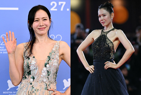 Potret tampilan Son Ye-jin dengan dua gaun di Venice Film Festival. Foto: AFP/Tiziana Fabi