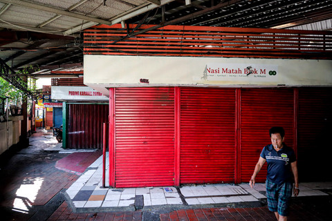 Suasana pertokoan di District Blok M, Jakarta tampak lenggang, Rabu (3/9/2025). Foto: Iqbal Firdaus/kumparan