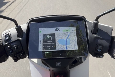 Tampilan navigasi di Honda CUV e: RoadSync Duo. Foto: Fitra Andrianto/kumparan