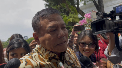 Kepala Badan Intelijen Negara Herindra menjawab pertanyaan wartawan saat tiba untuk menemui Presiden Republik Indonesia Prabowo Subianto di Istana Negara, Jakarta Pusat, Kamis (4/9/2025). Foto: Zamachsyari/kumparan