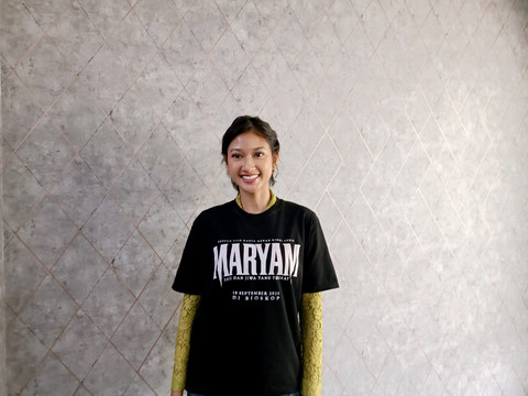 Claresta Taufan dalam Konferensi pers film Maryam: Janji dan Jiwa yang Terikat, Cilandak, Jakarta Selatan, Kamis (4/9/2025).
Foto: Giovanni/kumparan