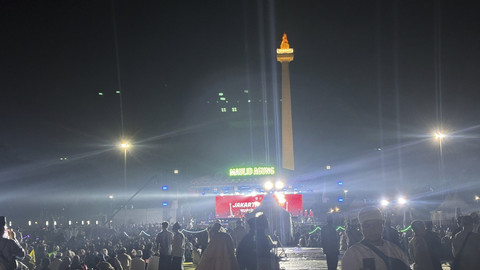 Suasana perayaan Maulid Nabi bertajuk "Jakarta Bersholawat" di kompleks Monas, Jakarta Pusat, Sabtu (6/9/2025). Foto: Abid Raihan/kumparan