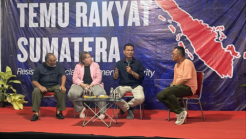 Bambang, Inayah, dan Faisal pemantik sarasehan Temu Rakyat Sumatra. | Foto : Taufik H/Lampung Geh