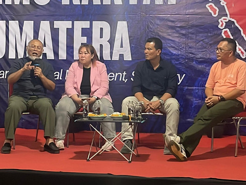 Bambang, Inayah, dan Faisal pemantik sarasehan Temu Rakyat Sumatra. | Foto : Taufik H/Lampung Geh