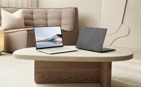 dok. ASUS