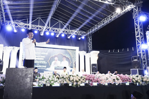 Mensos Saifullah Yusuf (Gus Ipul) menghadiri acara peresmian Gedung SDI di Pesantren Ulumiyah Al Makruf, Pare, Kediri, pada Minggu (7/9/2025) malam. Foto: Kemensos RI