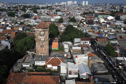 Foto udara bangunan Menara Air Balai Yasa Manggarai di Jakarta, Rabu (10/9/2025). Foto: Sulthony Hasanuddin/ANTARA FOTO