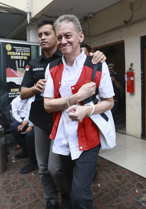 Terdakwa Fariz RM saat tiba di Pengadilan Negeri Jakarta Selatan, Jakarta, Kamis, (11/09/2025). Foto: Agus Apriyanto