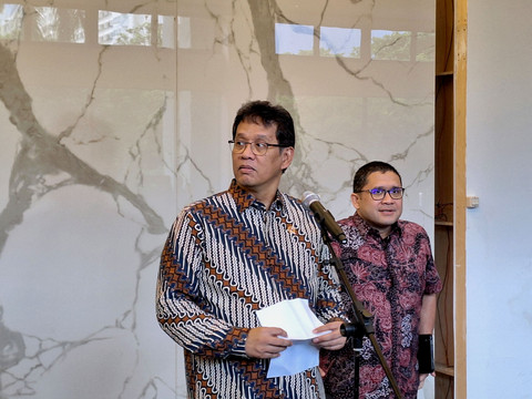 Menteri Keuangan (Menkeu) Purbaya Yudha Sadewa sedang konferensi pers di Kantor Kemenko Perekonomian, Jakarta Pusat, Jumat (12/9/2025). Foto: Argya Maheswara/kumparan
