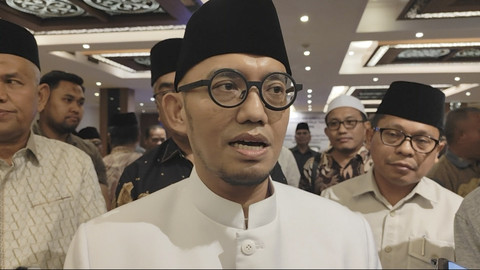 Wamen Haji dan Umrah, Dahnil Anzar Simanjuntak saat ditemui usai acara Konsolidasi Penyelenggara Haji Tahun 2026, Medan, Jumat (12/9/2025). Foto: Amar Marpaung/kumparan