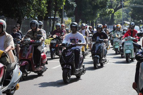 Sejumlah peserta mengikuti acara kumparan On The Road dari Pos Bloc Jakarta hingga kantor kumparan, Jakarta, Sabtu (13/9/2025).   Foto: Iqbal Firdaus/kumparan
