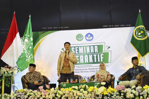 Diseminasi Program Tes Kemampuan Akademik (TKA) untuk Pendidikan Bermutu yang digelar Kemendikdasmen RI bersama PP Ikatan Pelajar Nahdlatul Ulama di SMK Ma'arif Kota Mungkid, Kabupaten Magelang, Jawa Tengah, Sabtu (13/9/2025). Foto: Arfiansyah Panji Purnandaru/kumparan