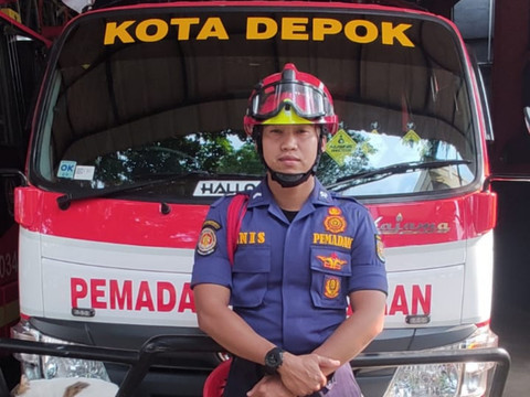 Damkar Kota Depok. Foto: Dok. kumparan