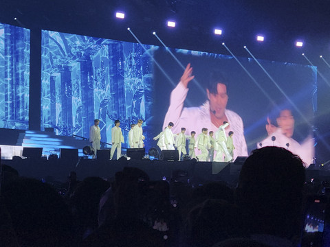 Penampilan Super Junior di konser Super Show 10 in Jakarta yang digelar di ICE BSD, Sabtu (13/9/2025). Foto: Ela Nurlaela/kumparan