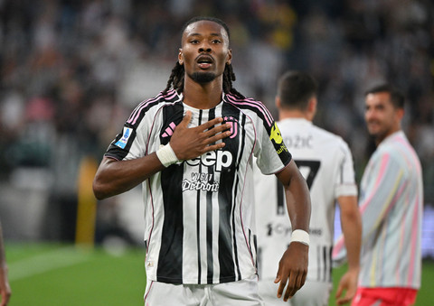 Khephren Thuram selebrasi saat Juventus vs Inter Milan dalam laga pekan ketiga Liga Italia 2025/26 di Stadion Allianz pada Sabtu (13/9) malam WIB. Foto: REUTERS/Alberto Lingria