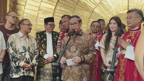 Gubernur Jakarta, Pramono Anung, meresmikan Gereja Katolik Kalvari Lubang Buaya, Jakarta Timur, Minggu (14/9/2025). Foto: Jonathan Devin/kumparan