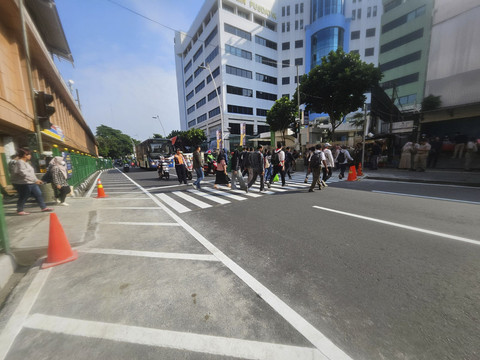 Situasi terkini pelican crossing alias penyeberangan sebidang di kawasan Stasiun Cikini, Jakarta pada Minggu (14/9/2025). Foto: Dok. PT KAI