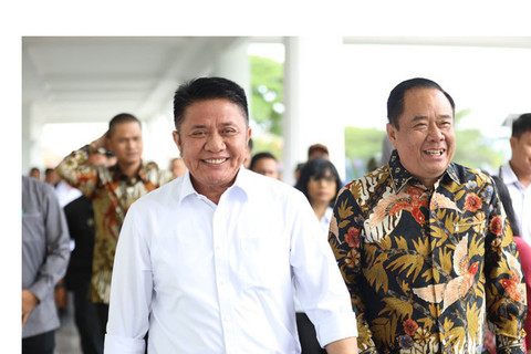 Gubernur Sumsel, Herman Deru bersama Wakil Gubernur Sumsel Cik Ujang. Foto : Humas Pemprov Sumsel
