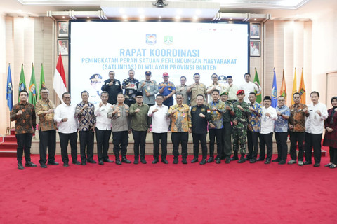 Dirjen Otda Kemendagri Akmal Malik memimpin Rapat Koordinasi Peningkatan Peran Satlinmas di wilayah Provinsi Banten di Kantor Gubernur Banten, Kota Serang, Jumat (12/9/2025) lalu. Foto: Dok. Kemendagri