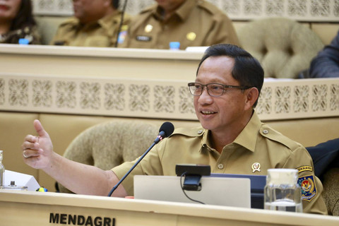 Mendagri Tito Karnavian dalam rapat anggaran bersama DPR, Senin (15/9/2025). Foto: Dok. Kemendagri